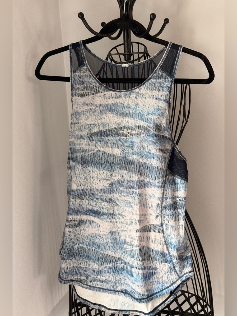 lululemon athletica Blue and White Printed Athletic Tank